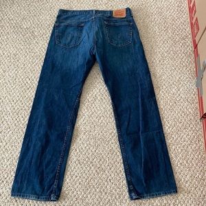 Levis men’s jeans